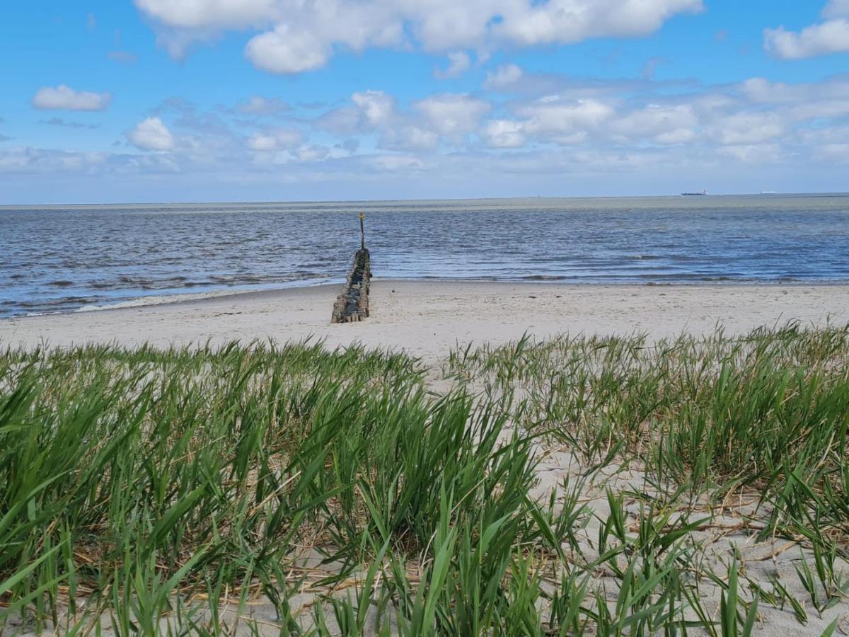 Strandkajuete Hooksiel Шиллиг Экстерьер фото